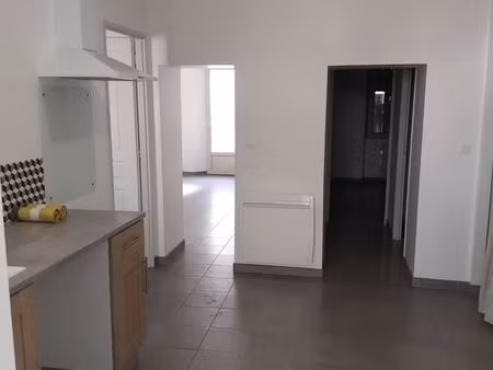 location maison non meublée savigné sur lathan