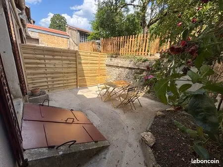 charmante maison à louer nogent 52