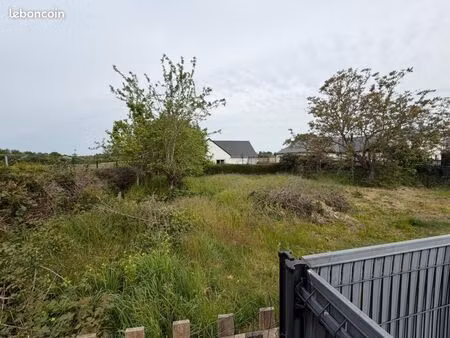 terrain 486 m² le louroux beconnais
