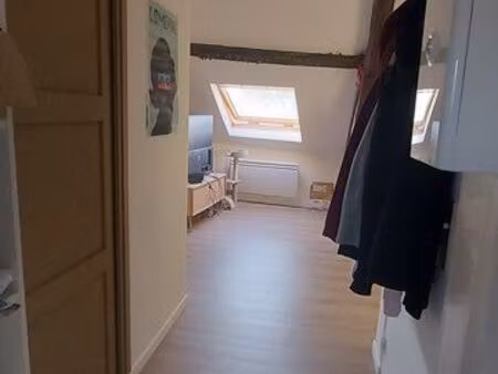 appartement t2 (50m2) à louer dans une petite copropriété à dormans