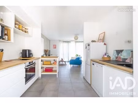 appartement 4 pièces 93 m²