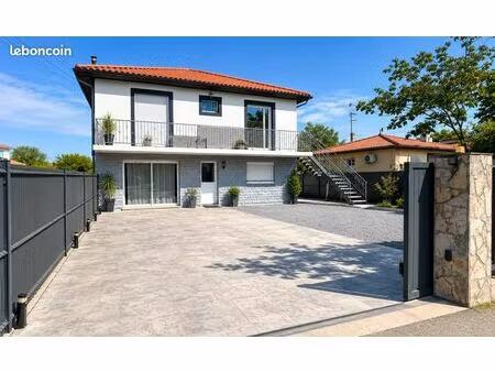 appartement 3 pièces 84 m²
