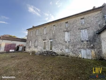 maison 6 pièces 300 m²