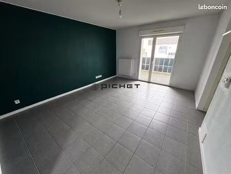 appartement 3 pièces 65 m²