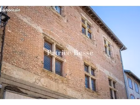 maison 10 pièces 360 m²