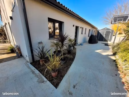 maison t5 de plain pied de 121m2