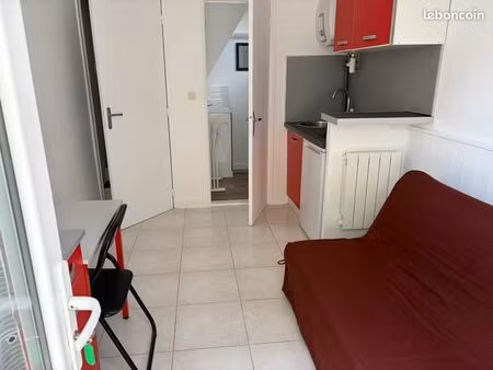 charmant t1 meublé à louer de septembre à juin