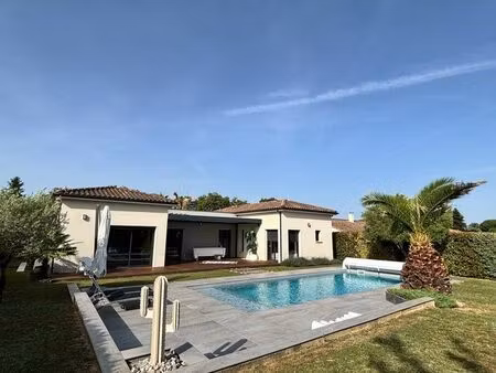 villa contemporaine d’exception – 129 m² plain-pied  4 chambres  piscine  à lanta (31570)