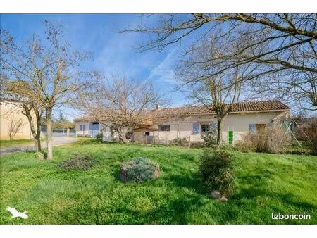 ferme 4 pièces 210 m²
