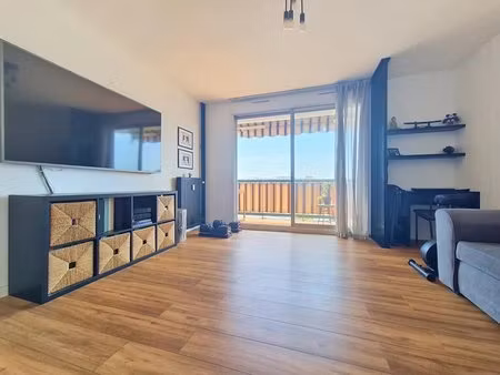 appartement de 3 pièces de d’environ 64 m2 situé à nice