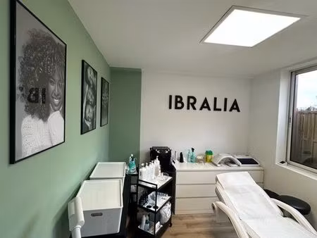 local bureau commercial