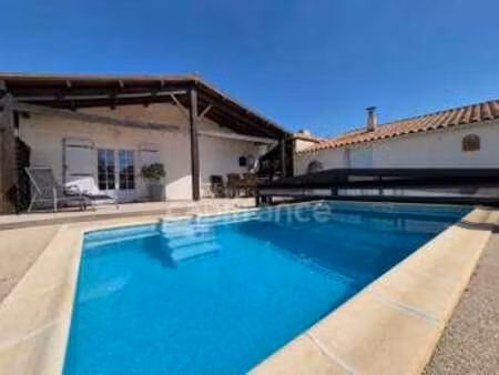 vente maison viager à saint-sulpice-de-royan (17200) : à vendre viager / 137m² saint-sulpi
