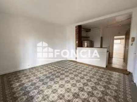 location appartement 2 pièces à nantes procé - monselet (44000) : à louer 2 pièces / 37m² 