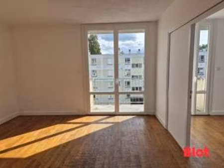 location appartement 4 pièces à rennes villejean (35000) : à louer 4 pièces / 69m² rennes 