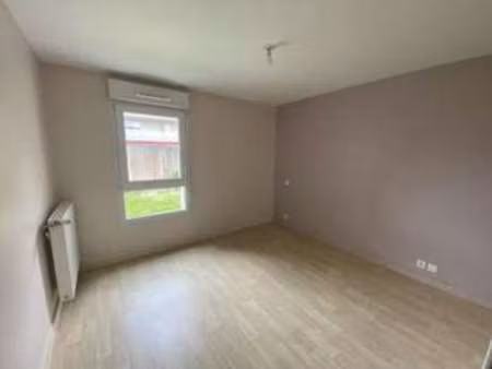location appartement 2 pièces meublé à vannes (56000) : à louer 2 pièces meublé / 43m² van