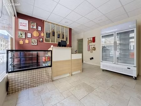 local 53 m² rennes