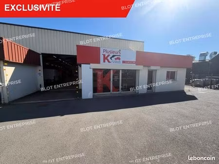 local d'activité 1 270 m²