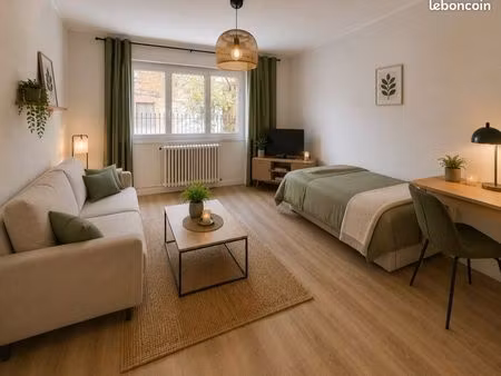 t1 bis rénové de 40 m² avec terrasse de 20 m² et parking privatif – toulouse saint-simon