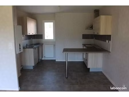 location t3 meublé 65m²