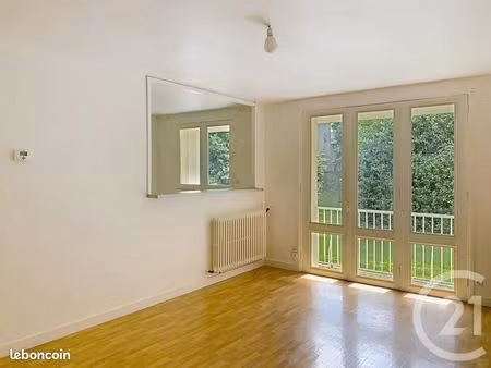 appartement 2 pièces 54 m²