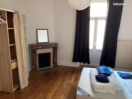 appartement 4 pièces 17 m²