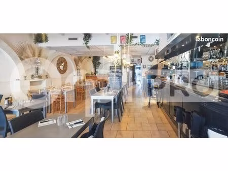 crêperie/pizzeria 140 m²