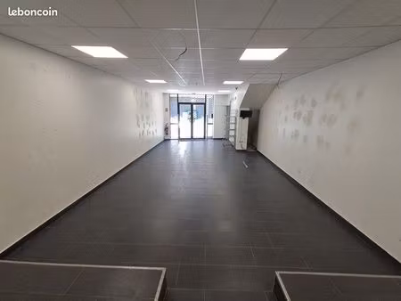 local commercial à louer