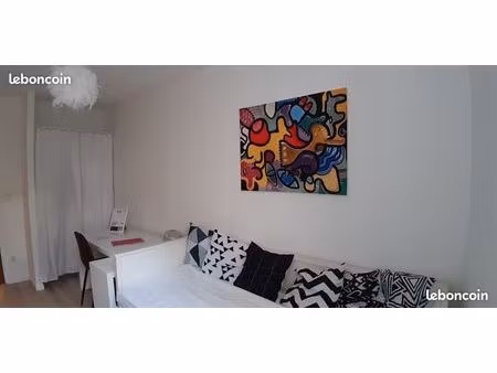 appartement proche fac de droit  lycée st sigisbert  lycée poincaré  ensic