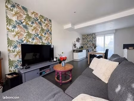 maison 5 pièces 84 m2