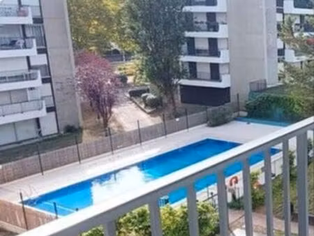 appartement t2 cave parking piscine tram merignac