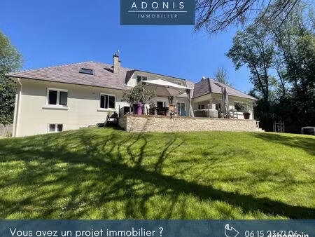 maison 9 pièces 329 m²