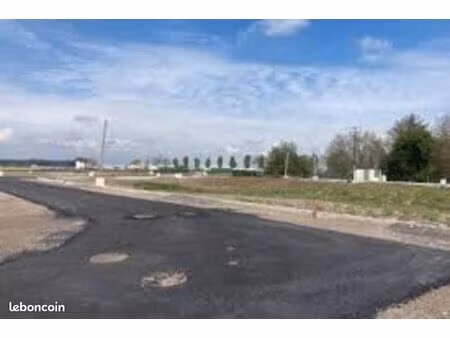 terrain 627 m² arsac