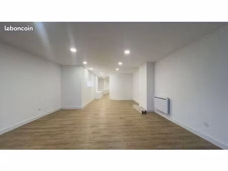 bureaux  local commercial 121 m² messein