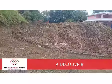 vente terrain 592 m² à le lorrain (97214)  75 950 €