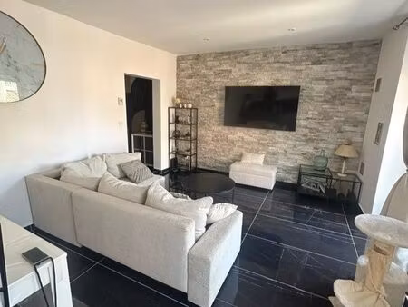 appartement 85m2 avec terrasse