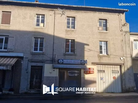 immeuble 6 pièces 240 m²