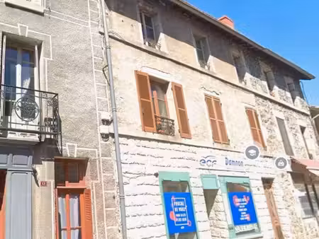 maison 9 pièces 225 m²