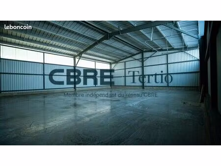 entrepot - logistique 600 m² beaumont-louestault