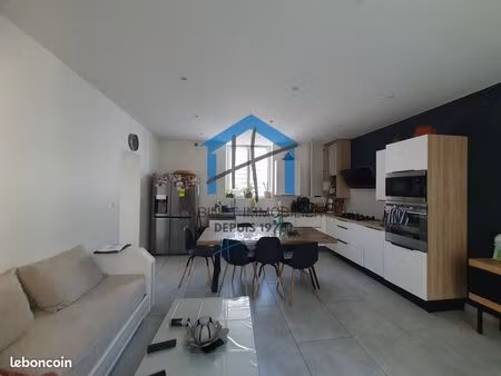 immeuble 212 m² l'horme