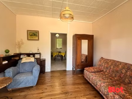le pouliguen - appartement à rénover 55.85m² - proche plage et commerce