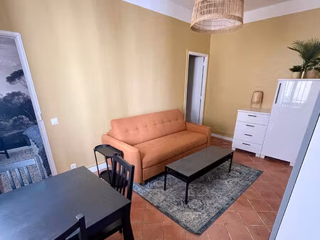 location appartement 2 pièces  26.00m²  paris 11