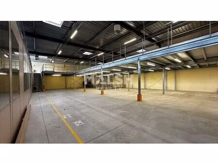 vente local d’activités rillieux la pape 69140 1265m²