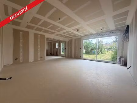 pavillon de plain-pied entièrement rénovée