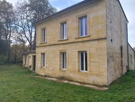 maison nerigean 7 pièce(s) 150 m2