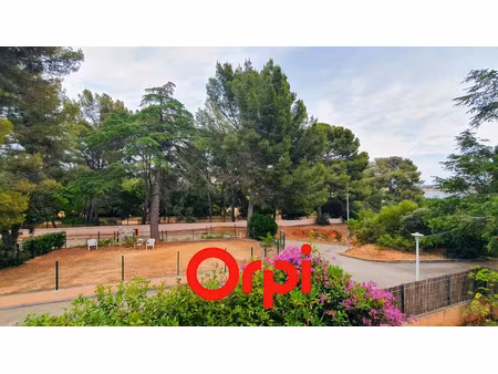 location meublée appartement 1 pièce 23 m² à bandol (83150)  725 €
