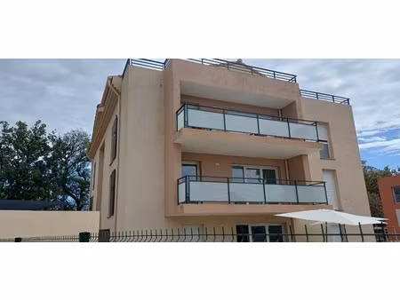 t3 avec terrasse et parking à bormes-les-mimosas