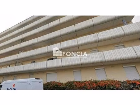 f2 de 54 m2 avec balcon de 15 m2