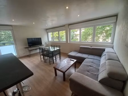 t3 meuble avec cave à lyon 9