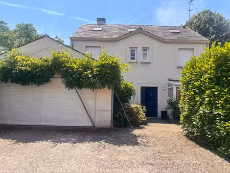 ballainvilliers - grande maison familiale avec jardin  garage et sous-sol total - dpe c