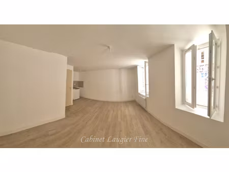 2e panier / rue puits baussenque - t3 - 56m2
